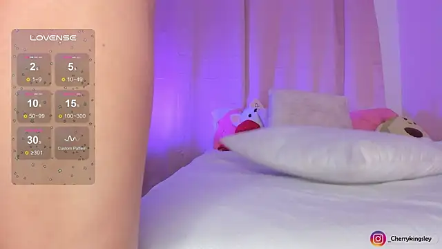 Snapshot of _cherrykingsley1 chatting on 12-13-24, 08:20  cherrykingsley1 online show from 12-13-24, 08:20