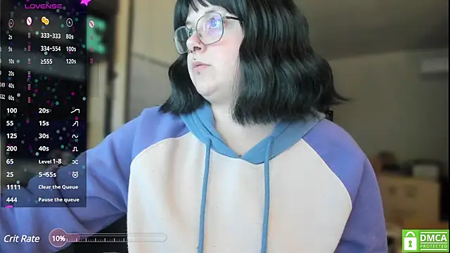 Snapshot of cute_aggro_gamer_girl chatting on 12-13-24, 06:10 cute aggro gamer girl online show from 12-13-24, 06:10