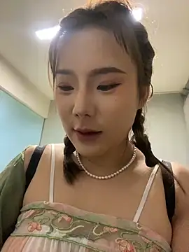 ChuChu1991 online show from 01-03-25, 12:22