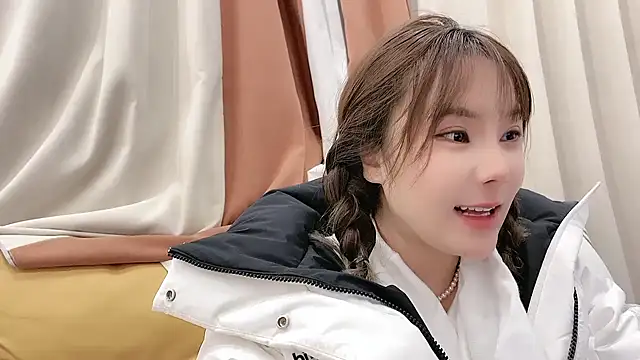 ChuChu1991 online show from 01-03-25, 04:37