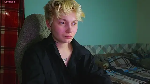 esajukyy online show from 12-14-24, 02:53