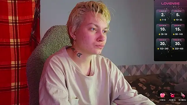 esajukyy online show from 01-25-25, 01:52