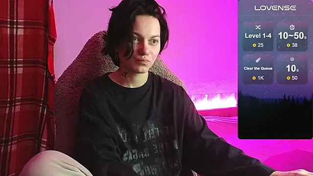 Snapshot of esajukyy chatting on 12-01-25, 01:05 esajukyy online show from 12-01-25, 01:05