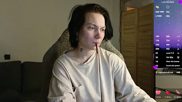 Snapshot of esajukyy chatting on 02-26-26, 03:11 esajukyy online show from 02-26-26, 03:11