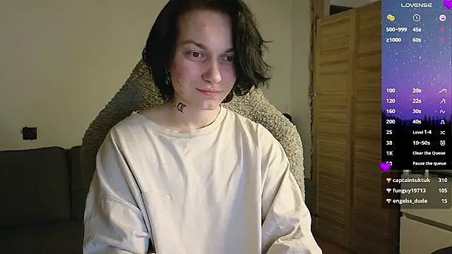 Snapshot of esajukyy chatting on 03-04-26, 03:40 esajukyy online show from 03-04-26, 03:40