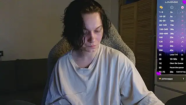 Snapshot of esajukyy chatting on 03-12-26, 12:22 esajukyy online show from 03-12-26, 12:22