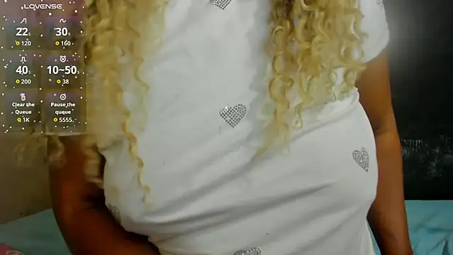 KamariaFyre online show from 04-27-26, 10:02