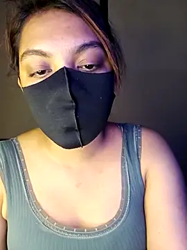 Olivia3 online show from 10-26-25, 07:53