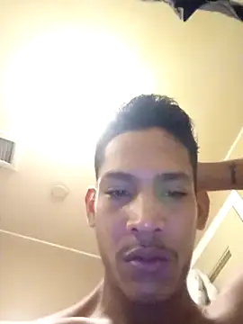 Snapshot of xxnx6969 chatting on 12-16-24, 02:05 xxnx6969 online show from 12-16-24, 02:05