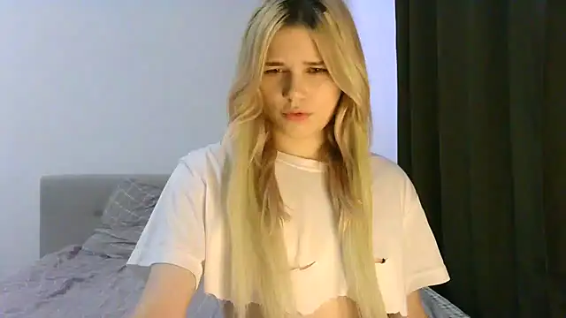 Steph Cutey online show from 12-18-24, 10:40