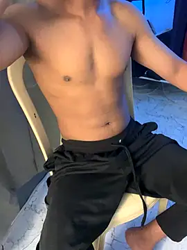 Snapshot of nick__yy chatting on 09-21-25, 10:06 nick yy online show from 09-21-25, 10:06