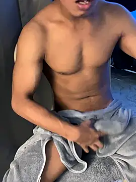 Snapshot of nick__yy chatting on 09-29-25, 10:09 nick yy online show from 09-29-25, 10:09