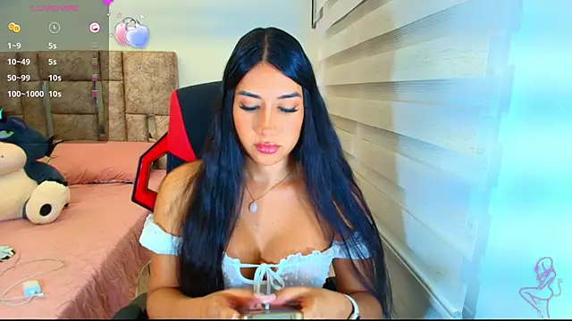 Snapshot of sexysaradoll chatting on 03-10-25, 10:45 sexysaradoll online show from 03-10-25, 10:45