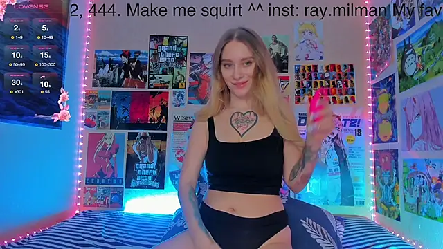 Snapshot of AliceMilman chatting on 02-02-25, 10:57 AliceMilman online show from 02-02-25, 10:57