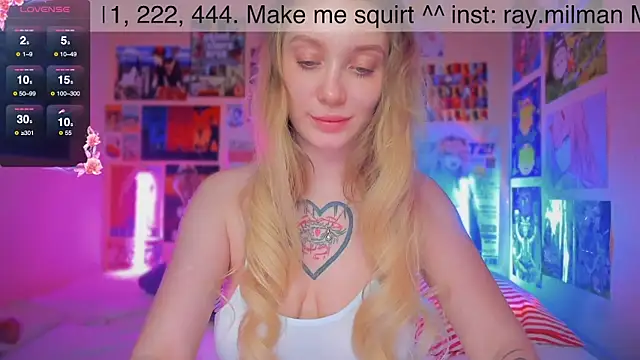 Snapshot of AliceMilman chatting on 03-18-25, 12:14 AliceMilman online show from 03-18-25, 12:14