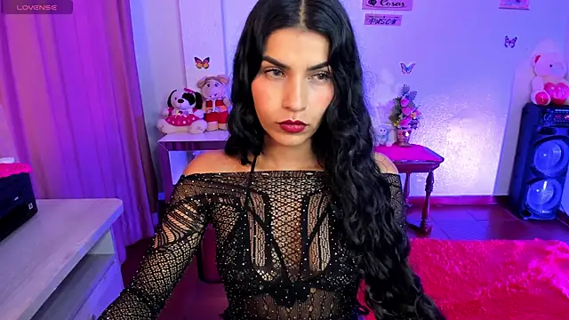 Snapshot of BrunetteOfYourDreams chatting on 02-15-25, 11:03 BrunetteOfYourDreams online show from 02-15-25, 11:03