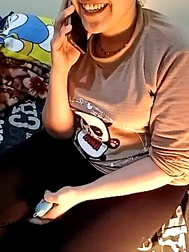 ShadiaStar online show from 02-05-25, 03:09