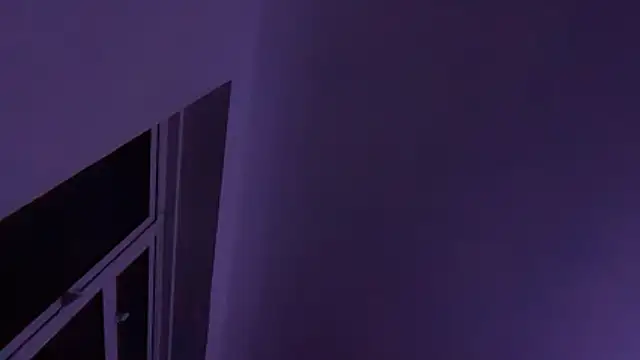 Snapshot of houy111111 chatting on 11-11-25, 08:20 houy111111 online show from 11-11-25, 08:20