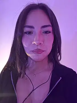 Melody 04 online show from 11-07-25, 03:17