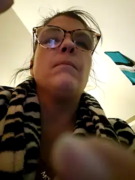 Neveah6 online show from 12-26-24, 11:21