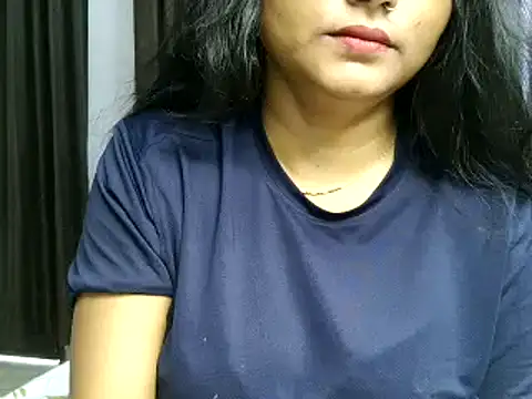 Snapshot of Hritvika chatting on 02-18-26, 04:30 Hritvika online show from 02-18-26, 04:30