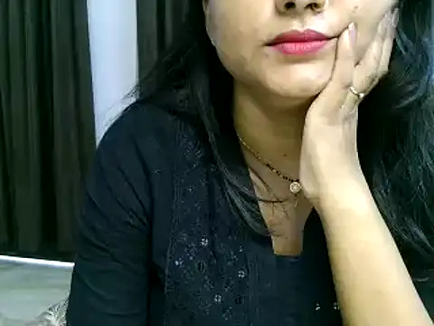 Snapshot of Hritvika chatting on 03-02-26, 07:15 Hritvika online show from 03-02-26, 07:15