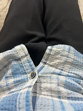 Snapshot of mahiking chatting on 01-21-25, 03:43 mahiking online show from 01-21-25, 03:43