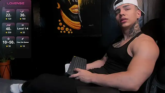 Flynn Riider online show from 11-26-25, 05:47