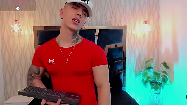 Flynn Riider online show from 02-21-26, 06:36