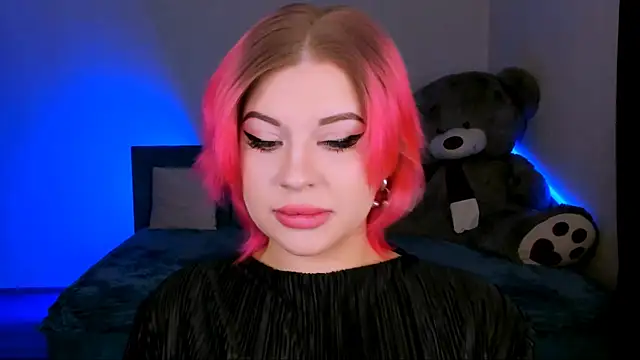 Snapshot of evaharve chatting on 02-23-25, 05:23 evaharve online show from 02-23-25, 05:23