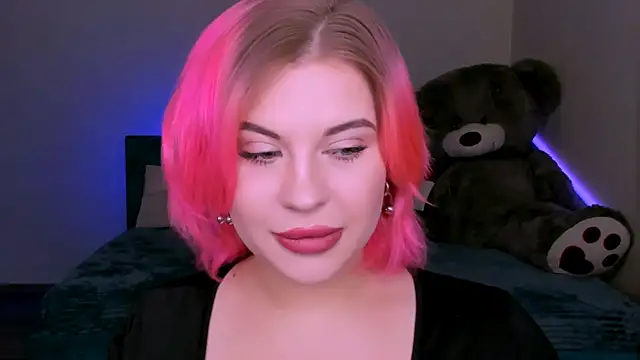 Snapshot of evaharve chatting on 03-05-25, 09:15 evaharve online show from 03-05-25, 09:15