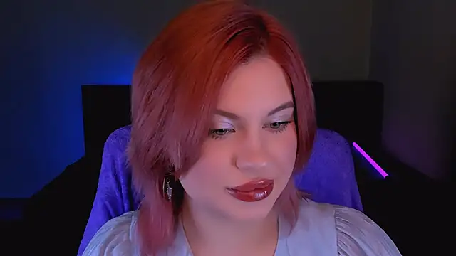 Snapshot of evaharve chatting on 10-02-25, 05:25 evaharve online show from 10-02-25, 05:25