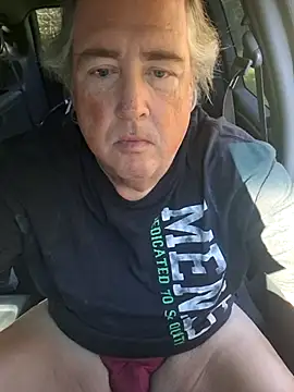 Snapshot of Bus310A chatting on 09-25-25, 02:54 Bus310A online show from 09-25-25, 02:54