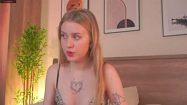 WiloneEsse online show from 01-14-26, 03:50