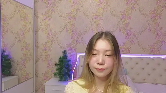 Babby Rabbit online show from 12-13-24, 05:38