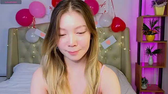 Babby Rabbit online show from 02-05-25, 11:44