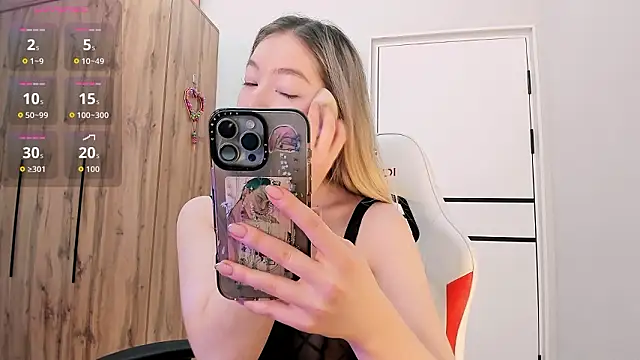 Babby Rabbit online show from 03-20-26, 08:19