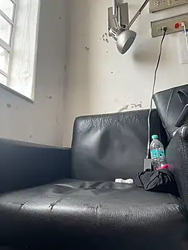 Gabriela-Parker  online show from 11-19-25, 06:30