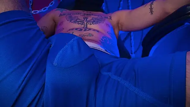 Junihn0 online show from 01-01-25, 01:27