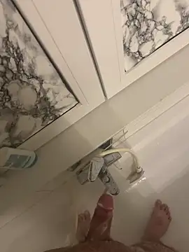 Snapshot of Loco42- chatting on 03-14-25, 09:00 Loco42- online show from 03-14-25, 09:00