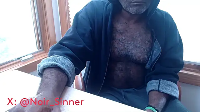 Snapshot of sinnernoir chatting on 11-06-25, 02:07 sinnernoir online show from 11-06-25, 02:07