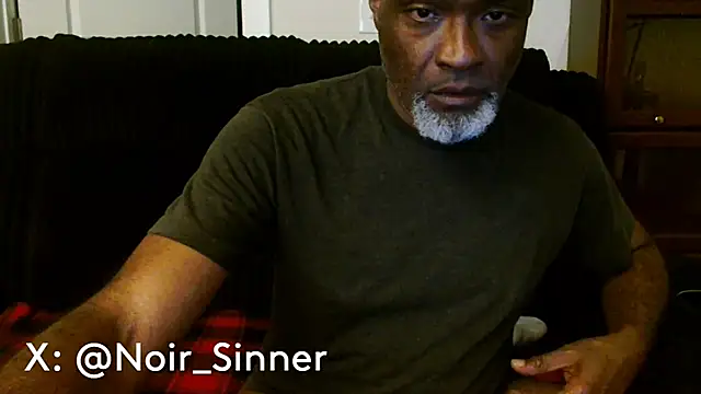 Snapshot of sinnernoir chatting on 06-04-26, 03:12 sinnernoir online show from 06-04-26, 03:12
