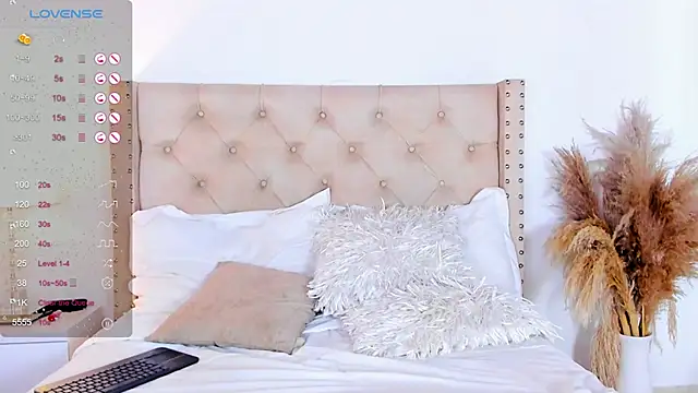 marilynrossy online show from 03-23-25, 08:04