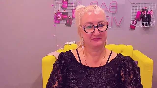 ChristyBrooks online show from 01-15-25, 03:18