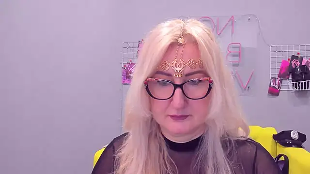 ChristyBrooks online show from 01-16-25, 02:19