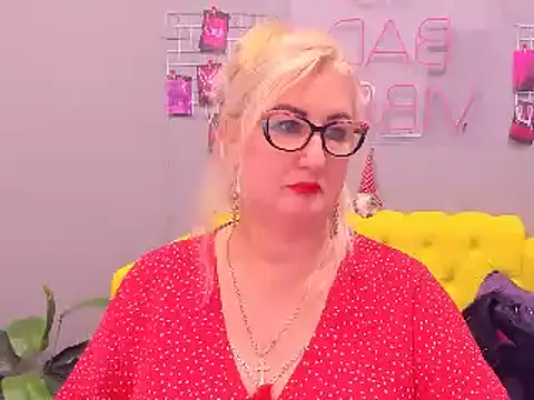 ChristyBrooks online show from 01-21-25, 06:12