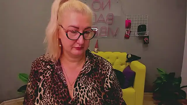 ChristyBrooks online show from 01-31-25, 12:29