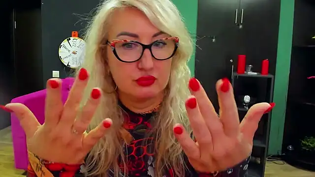 ChristyBrooks online show from 09-21-25, 02:08