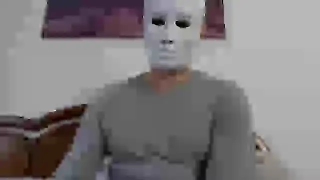 Snapshot of ItalStall chatting on 03-05-25, 01:28 ItalStall online show from 03-05-25, 01:28