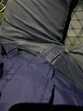 Snapshot of ItalStall chatting on 11-17-25, 04:46 ItalStall online show from 11-17-25, 04:46